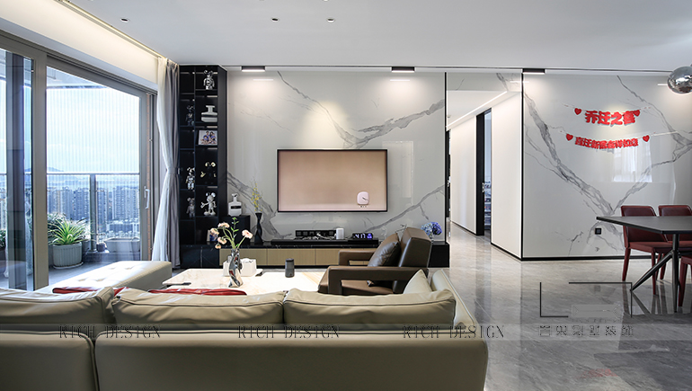 前城濱?；▓@現(xiàn)代輕奢190平完工實(shí)景圖